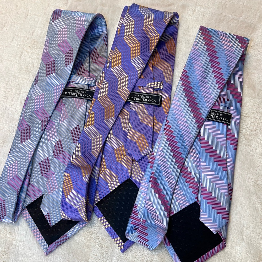 Elegant Geometric Patterned Silk Ties Set - image 3